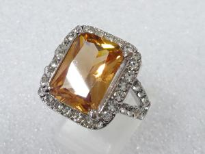 色石　指輪(16号)